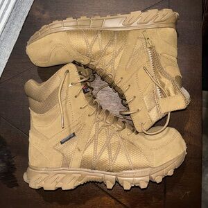 Reebok tailgrip composite tactical boots size 11